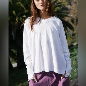 Free People Movement All Star Layer Top White Long Sleeve with Thumbholes Large